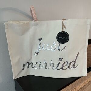 BRAND NEW Just Married tote